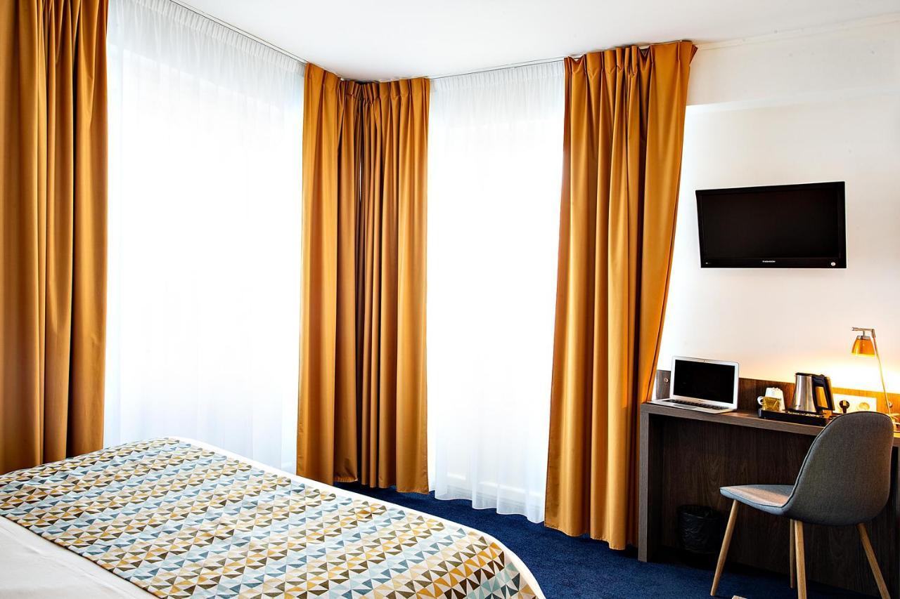 Hotel Logis La Caravelle 3*